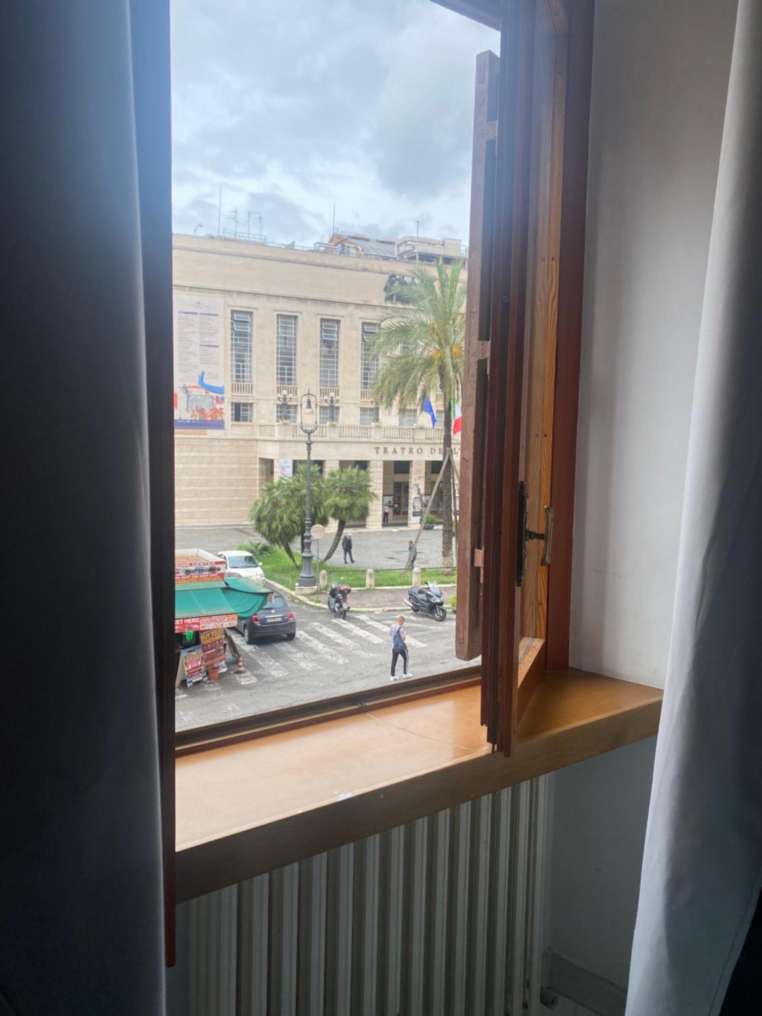 Dolce Vita Viminale Room Rome Bagian luar foto